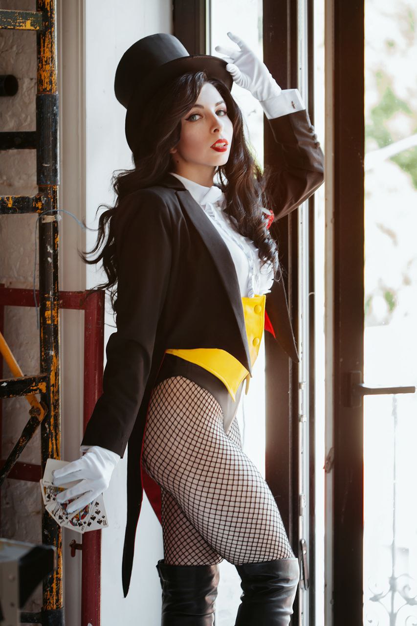 Zatanna costume |  Comics | Free Express shipping