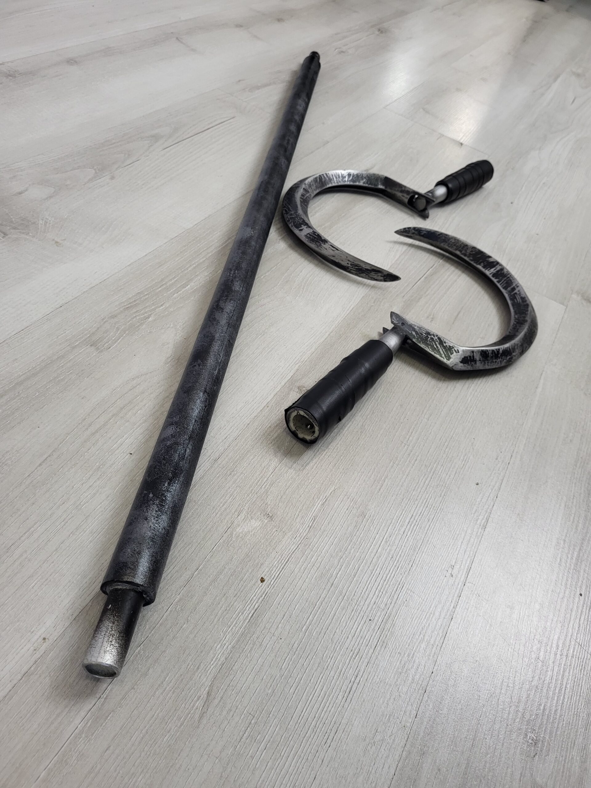 Death Wolf Sickles  long stick| Puss in Boots